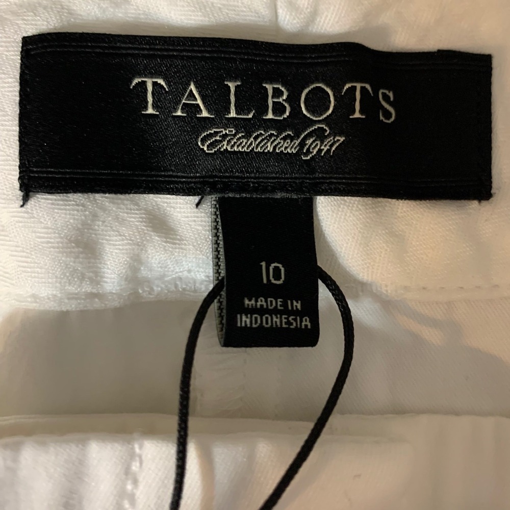 NWT Talbots Chino Shorts 10 White Cotton Clean Girl Flat Front Preppy Classic - Picture 3 of 12
